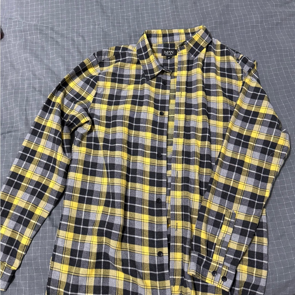 Boohoo Mens Yellow and Black Checkered Shirt